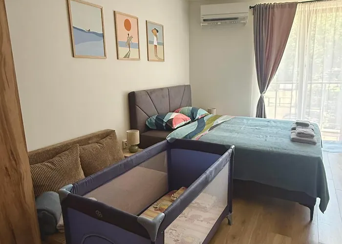 Studio More 아파트 *